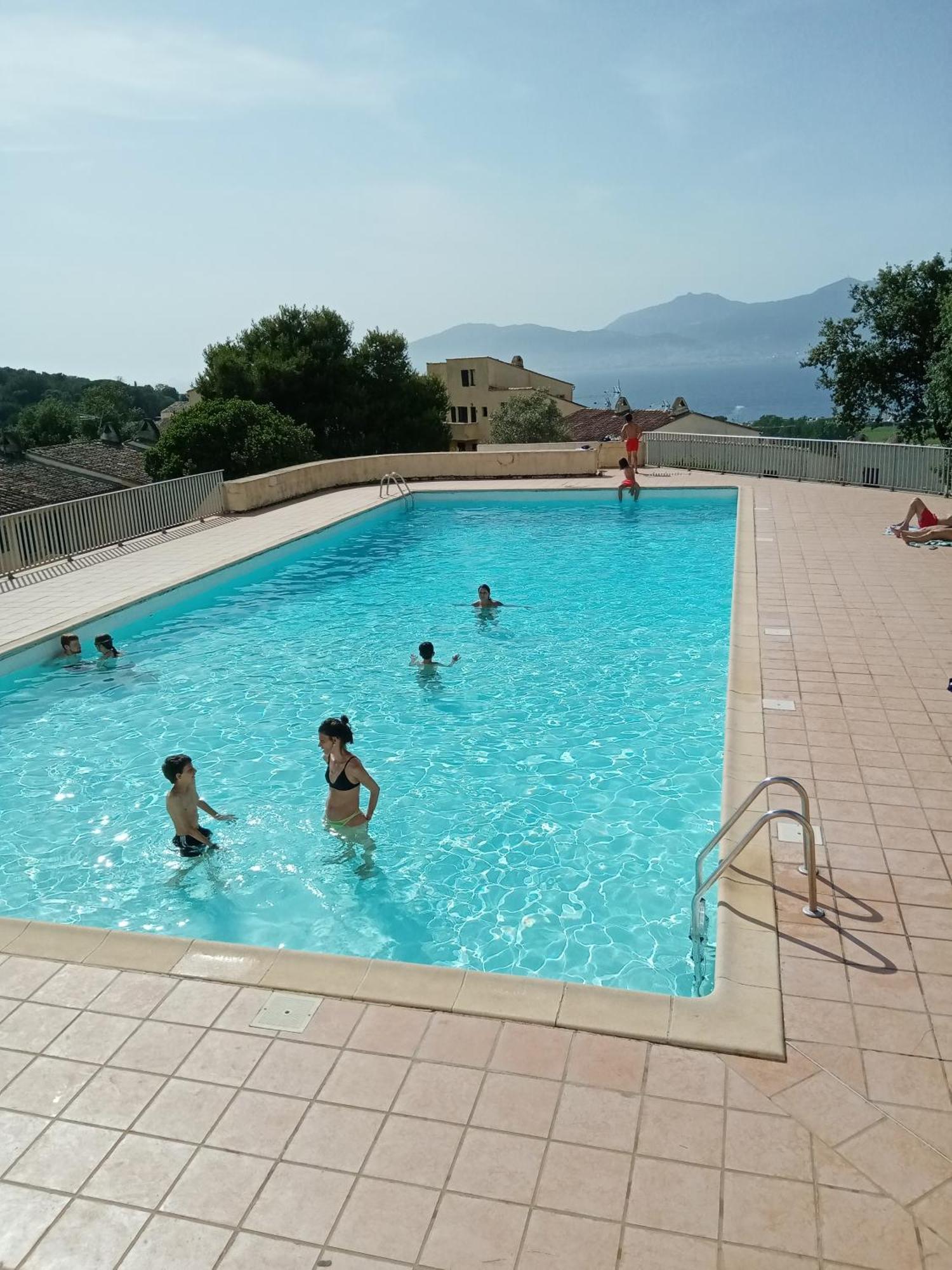 Appart 5 Personnes A Porticcio Avec 2 Piscines Materiel Enfant ,Bebe Clim エクステリア 写真